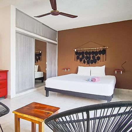 Spanglish Hostel Вальядолид Экстерьер фото